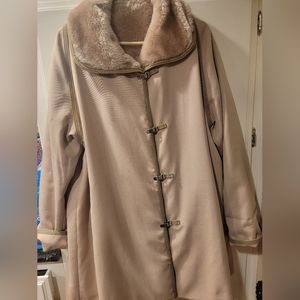 Vintage Upper Deck Faux Fur Lined Mod Coat - Metal Clasps - 70s/80s
